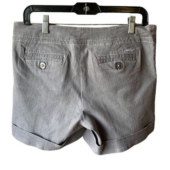 Kavu Chino Shorts Size 6 Gray Pleated Cuffed Hem Mid Rise Logo Summer Women’s - Picture 2 of 8